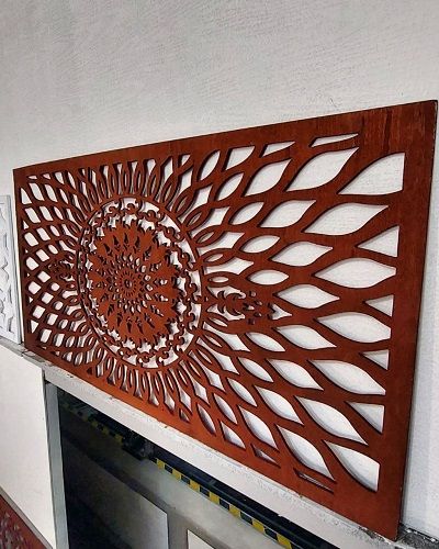 طرح کم‌کار سفید